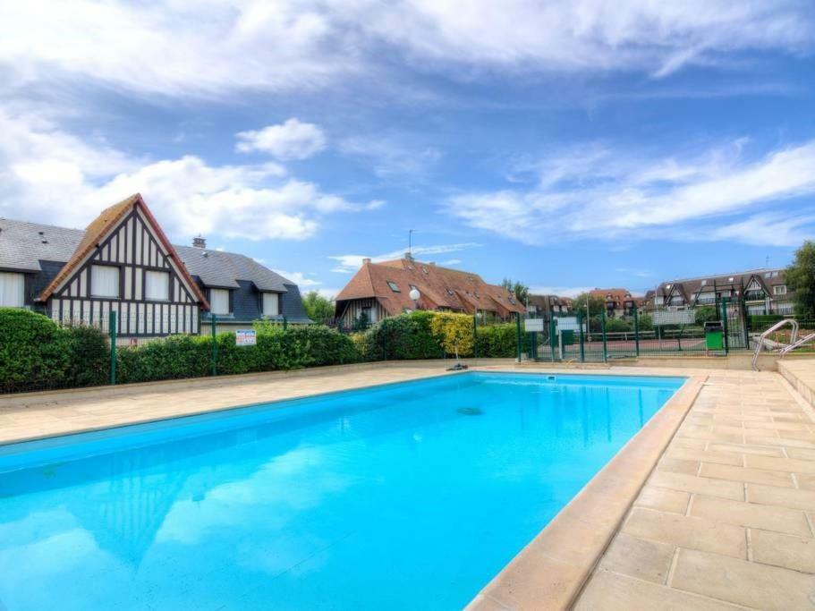 Cadre Exceptionnel: Duplex Classe 4**** Tennis, Piscine, Parking, Linge Inclus, Wifi, Materiel Bebe, Proximite Centre Deauville Eksteriør billede