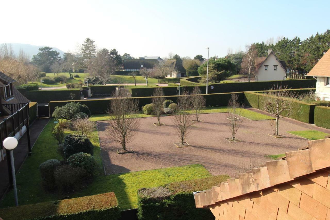 Cadre Exceptionnel: Duplex Classe 4**** Tennis, Piscine, Parking, Linge Inclus, Wifi, Materiel Bebe, Proximite Centre Deauville Eksteriør billede